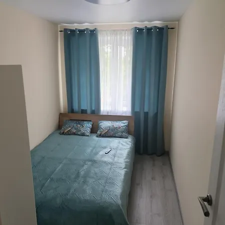 Max 1 Apartment